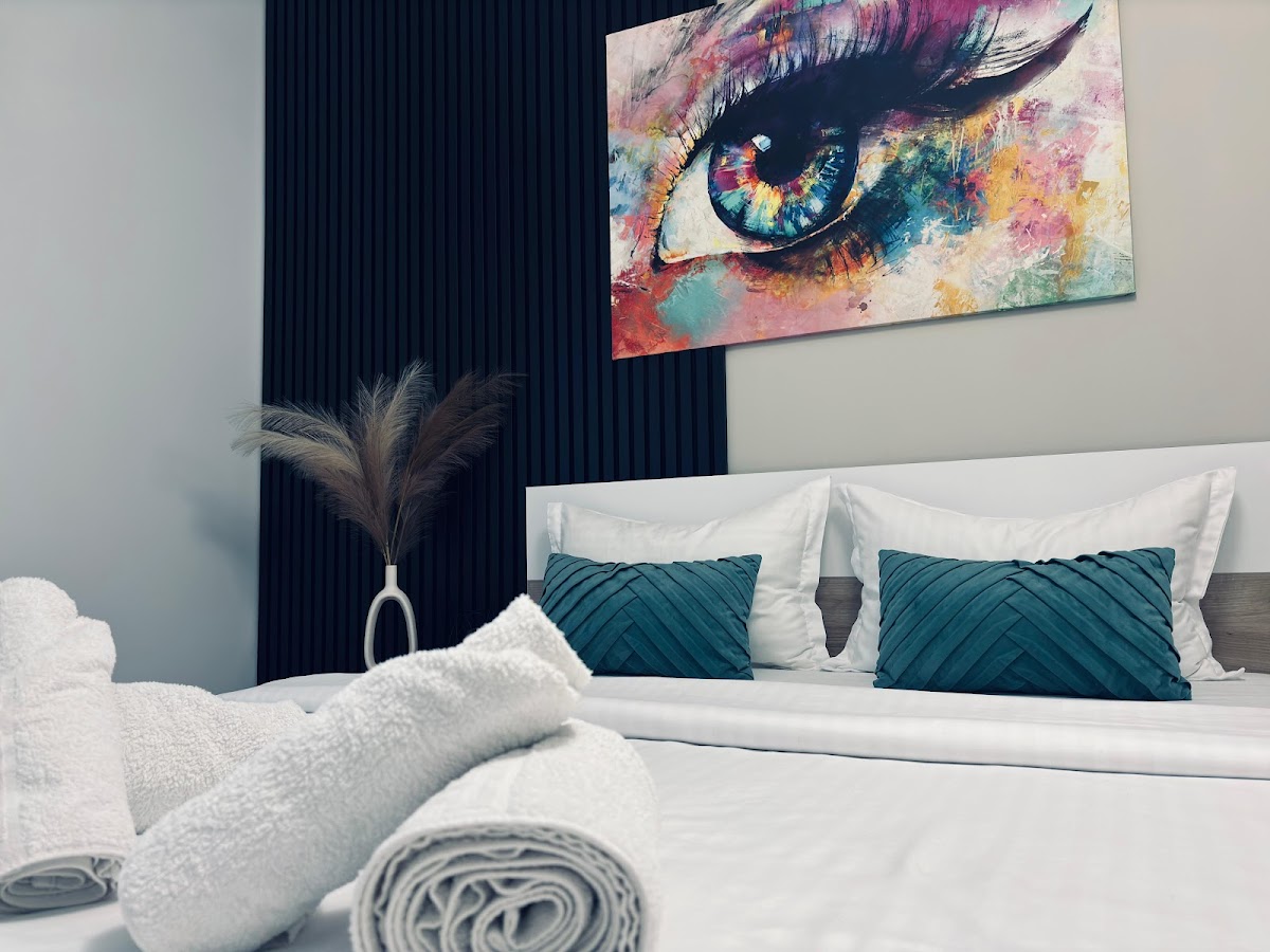 Adam Residence, Oradea