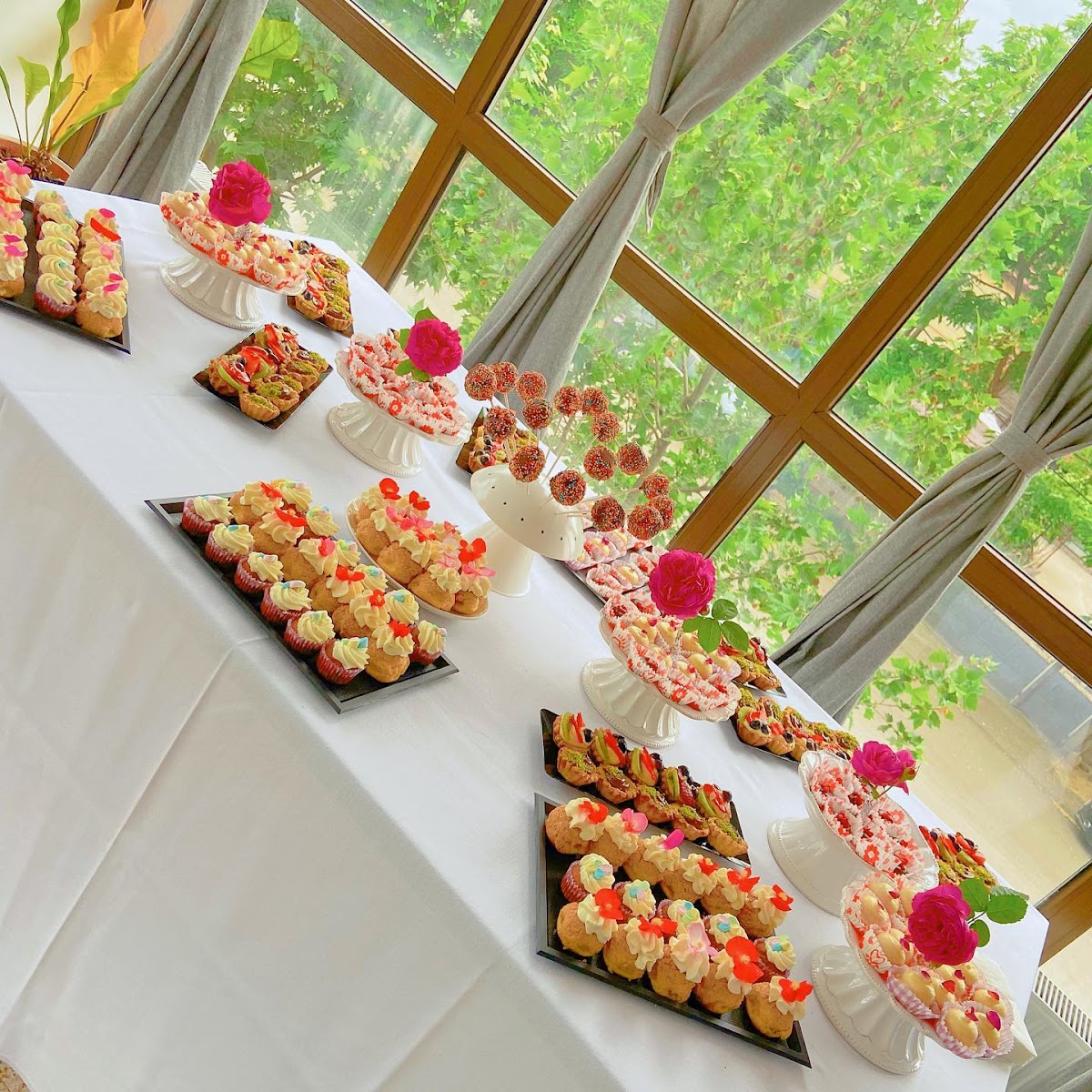 Agora Mogoșoaia - foto 2