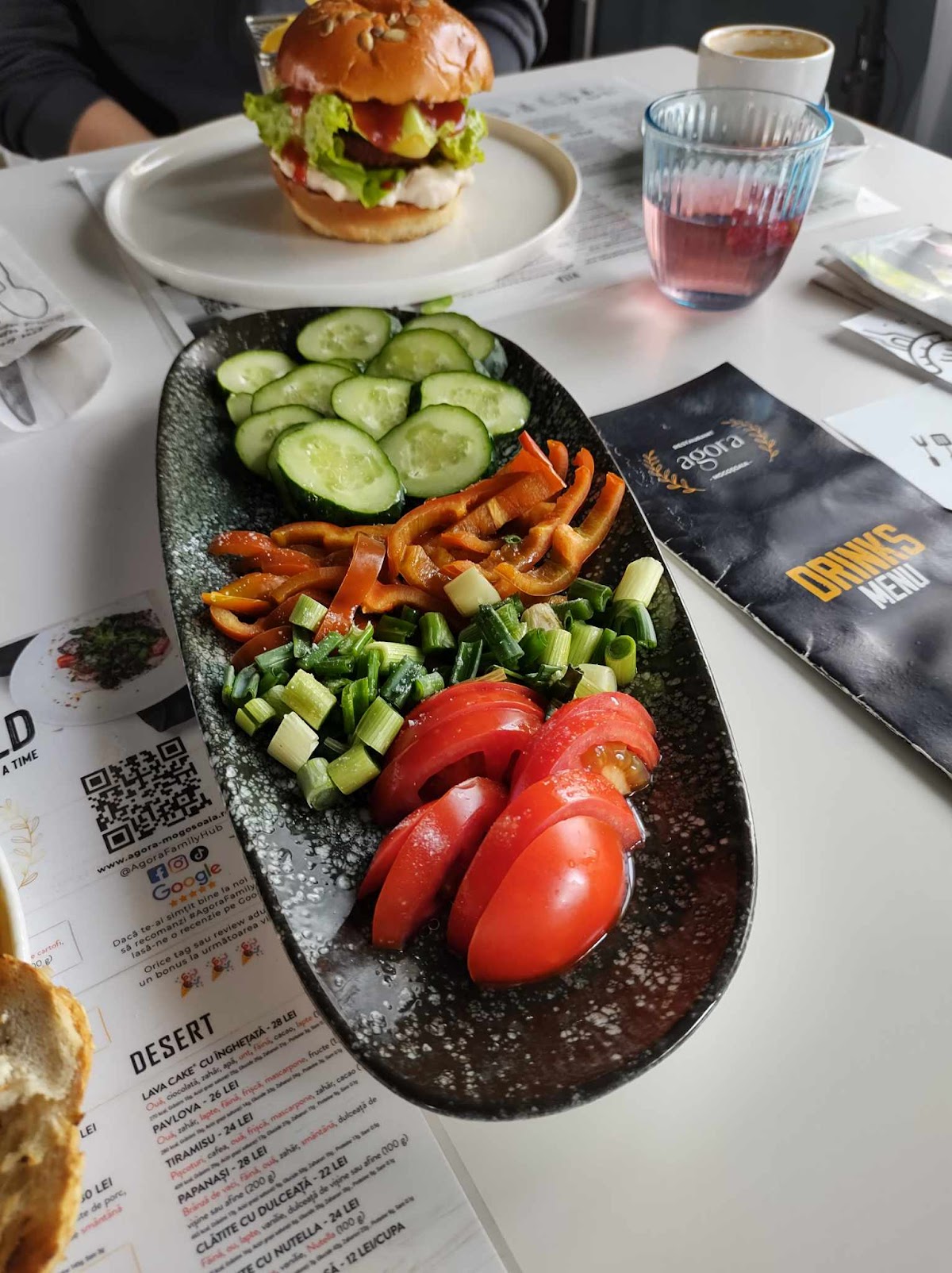 Agora Mogoșoaia - foto 5