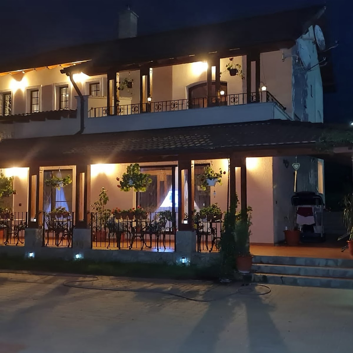 Agropensiunea Mănăstirea Dealu