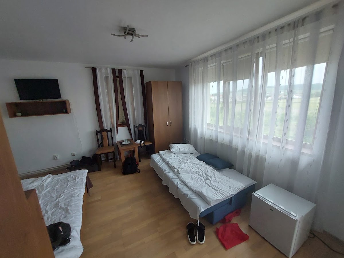 AGROPENSIUNEA MIRANA - foto 2