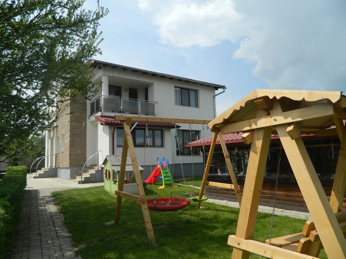 AGROPENSIUNEA MIRANA - foto 4