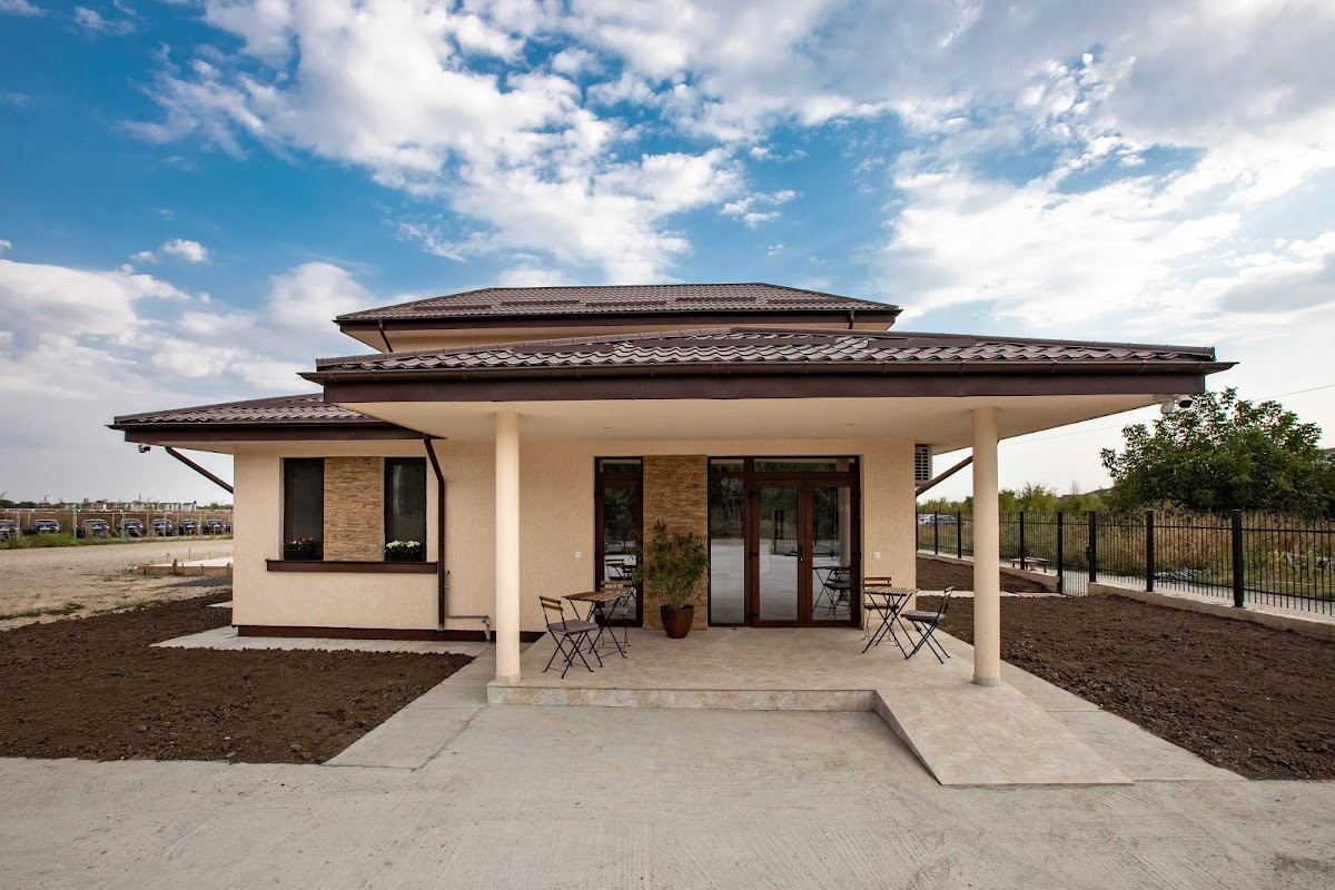 AIRPORT HOUSE - foto 1