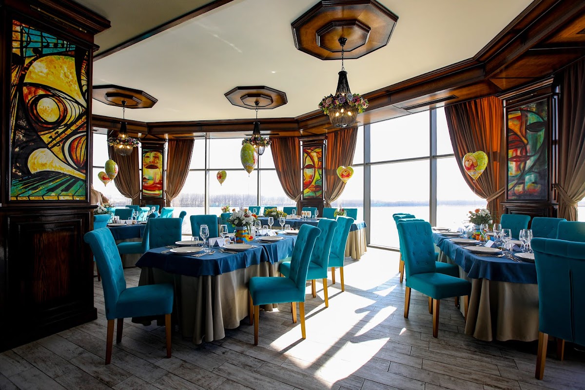 Alex Restaurant Galați - foto 1