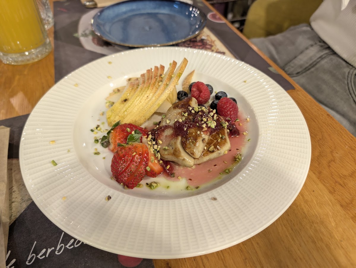 Alex Restaurant Galați - foto 3