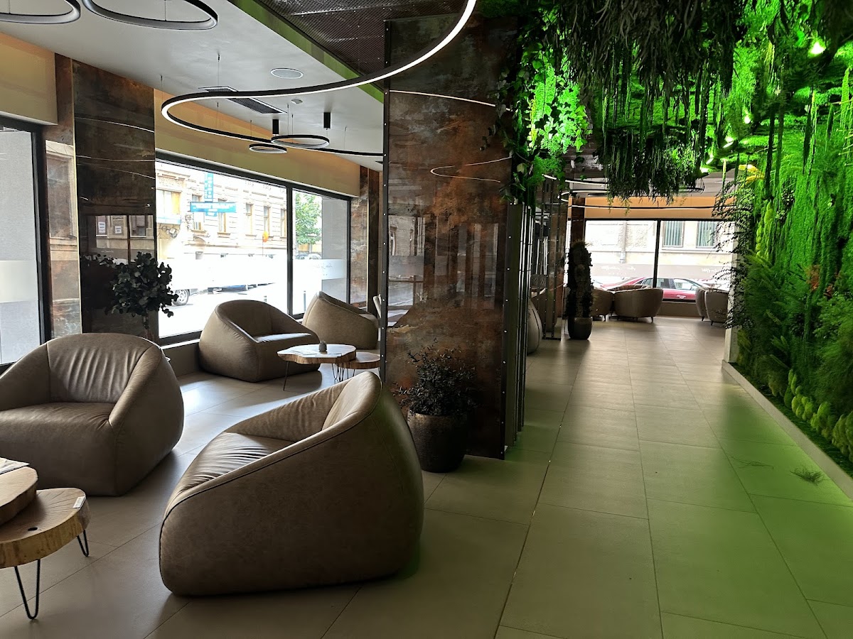 Aniroc Signature Hotel