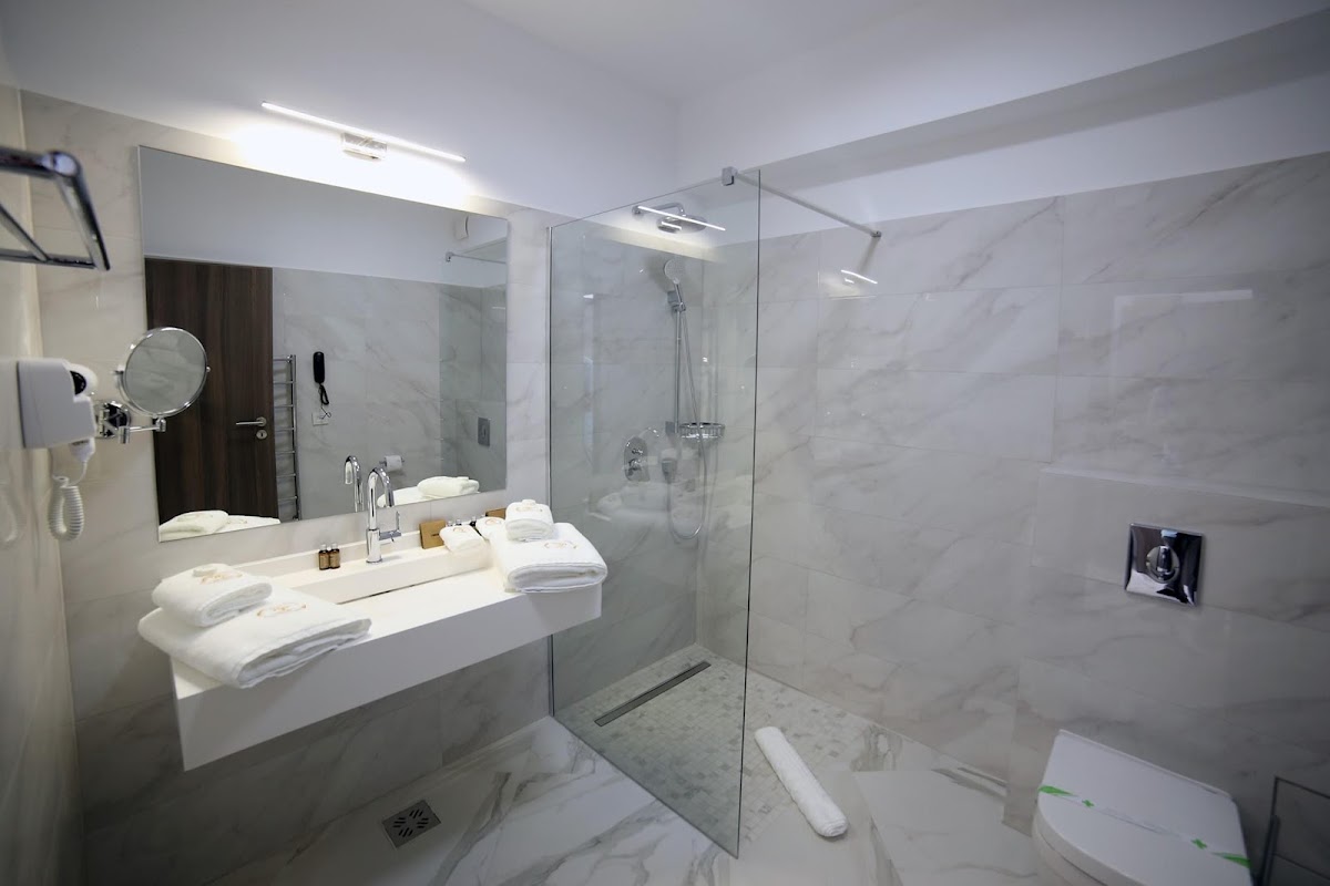 Aparthotel Pietroasa