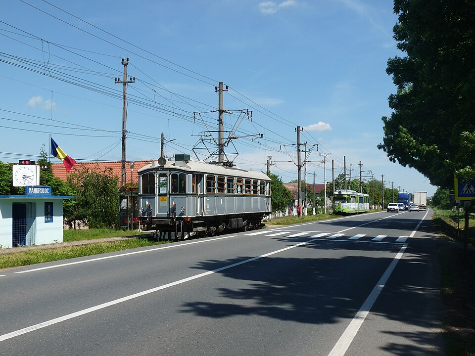 Arhitectura rurala Mândruloc, Mândruloc