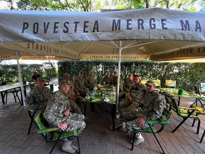Army Cafe by Țerea, Bistriţa