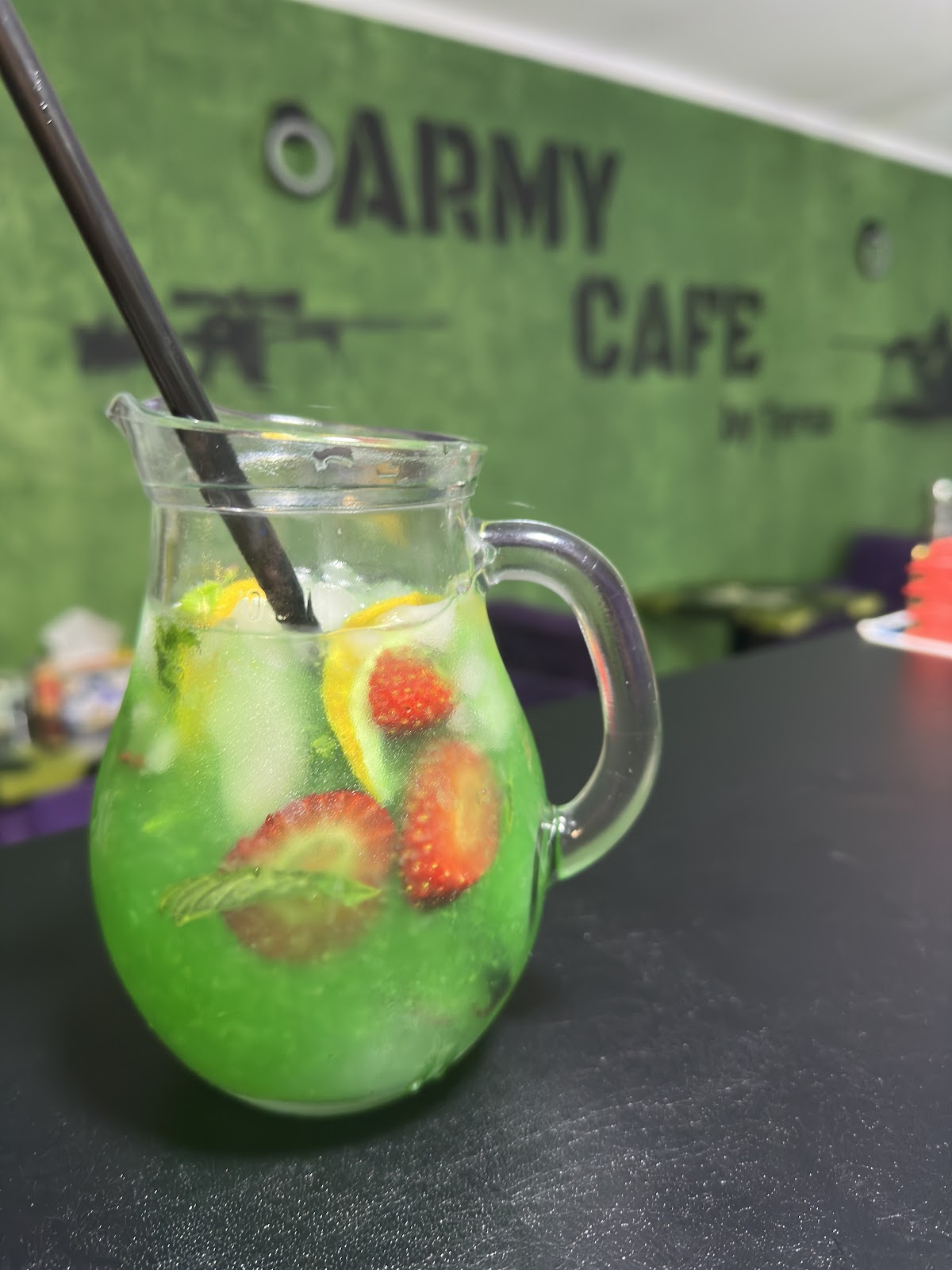 Army Cafe by Țerea - foto 4