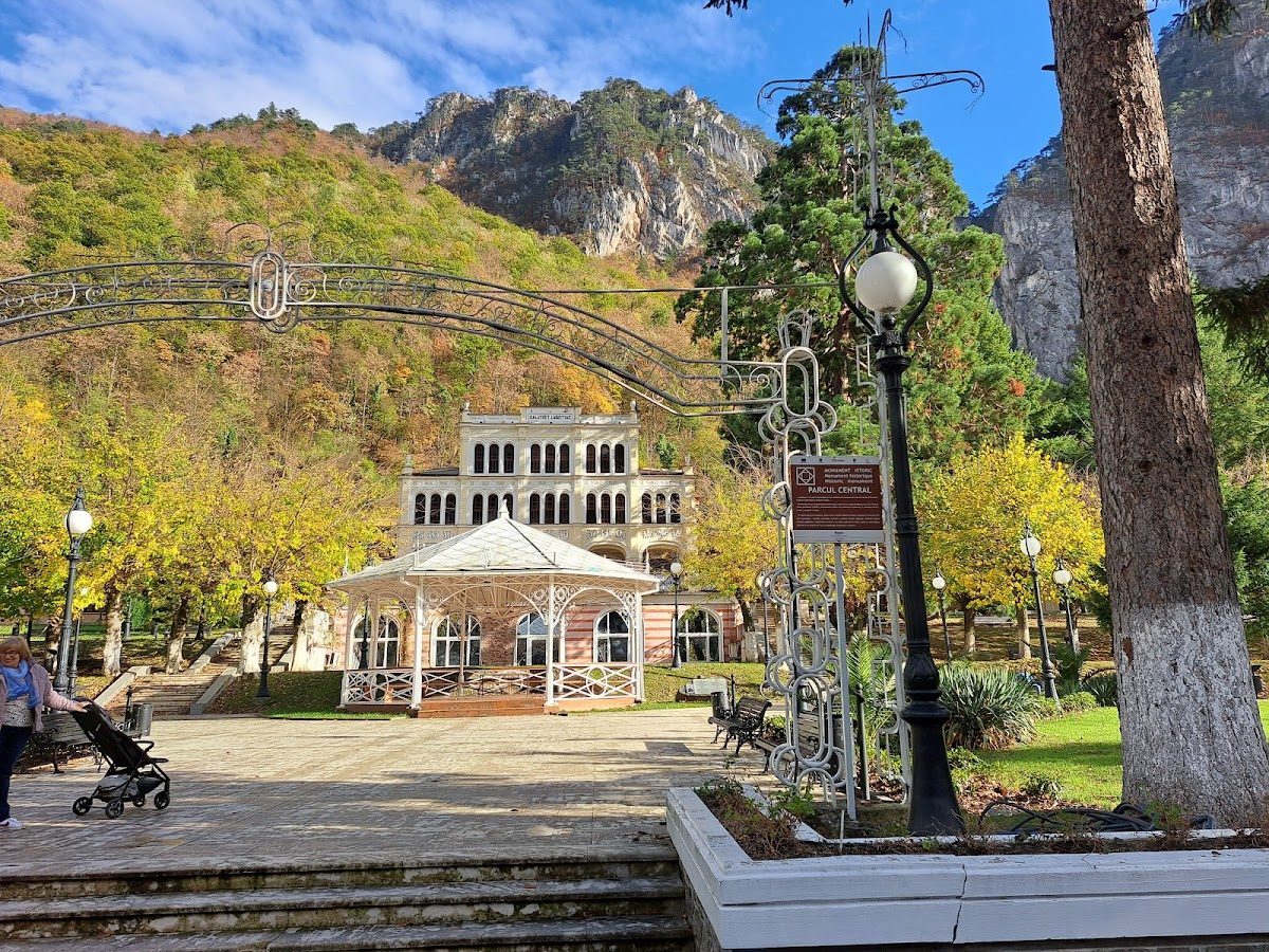 Băile Herculane Park - foto 3