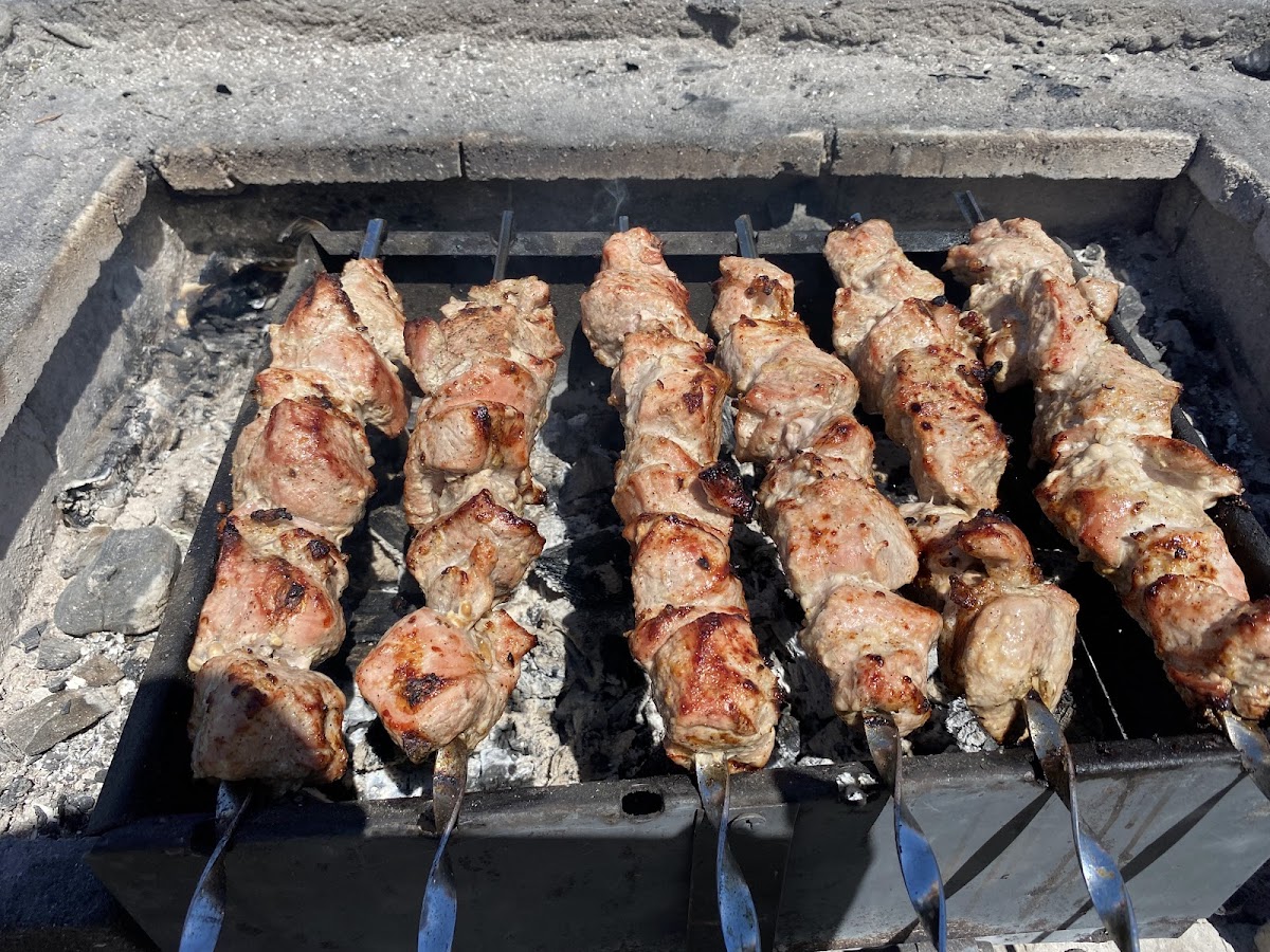 Barbeque Sendreni, Şendreni