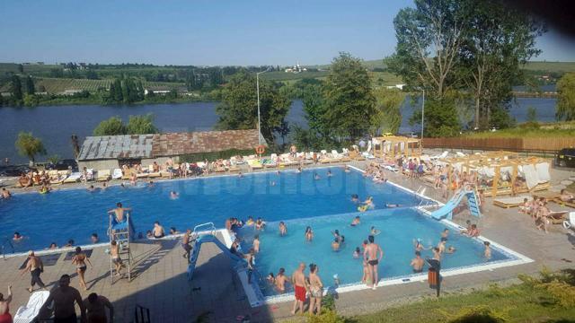 Baza de agrement ”Nada Florilor” (Municipiul Falticeni Activitate Economica) - foto 1