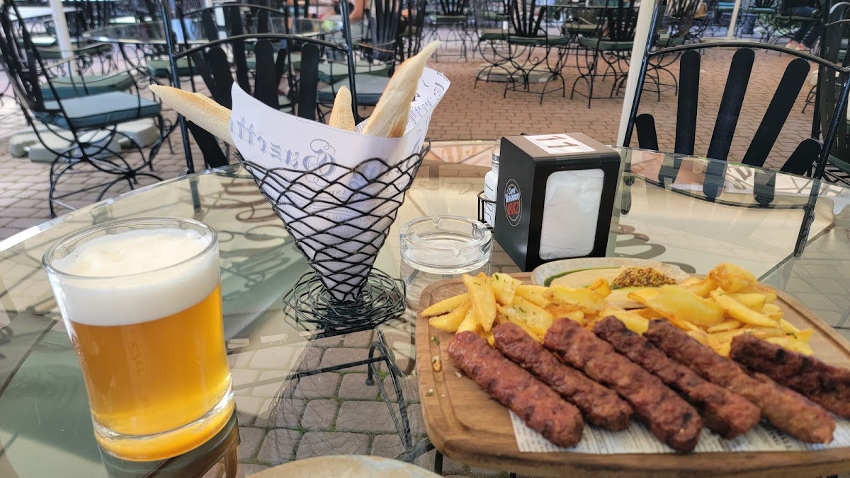 Berăria Vlad Țepeș - The Local Brewery - foto 3