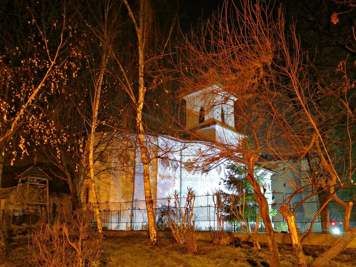 Iglesia de la Dormición de la Madre de Dios - Donie - foto 4