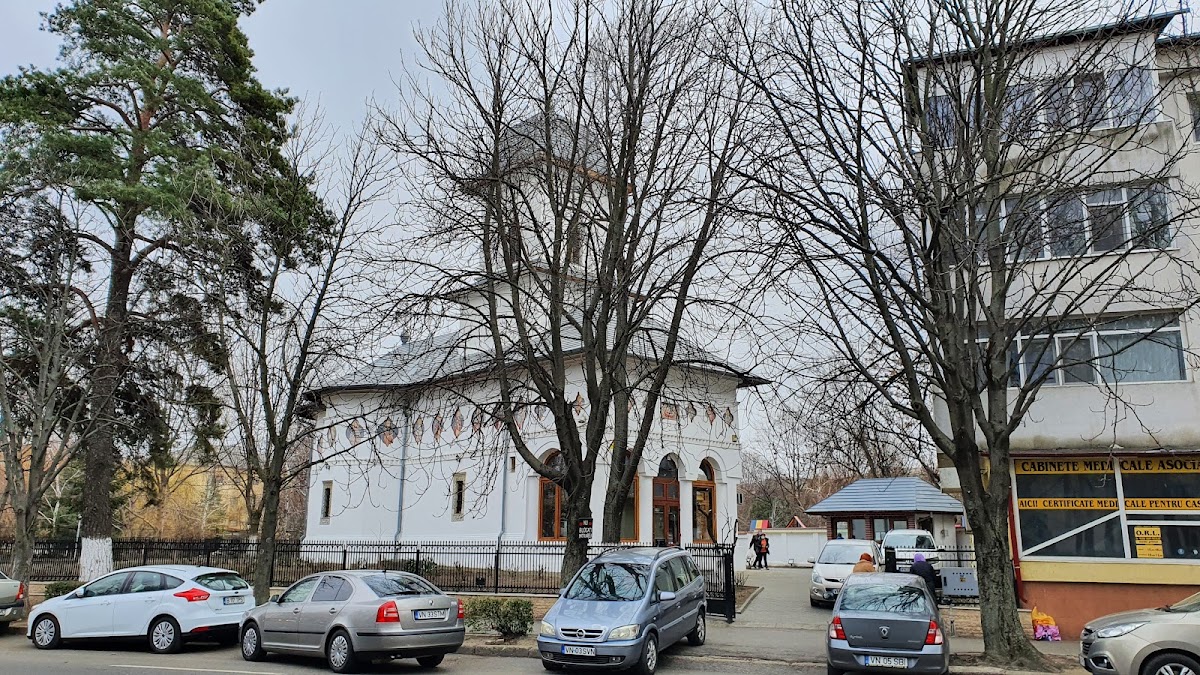 Iglesia de la Dormición de la Madre de Dios - Donie - foto 5