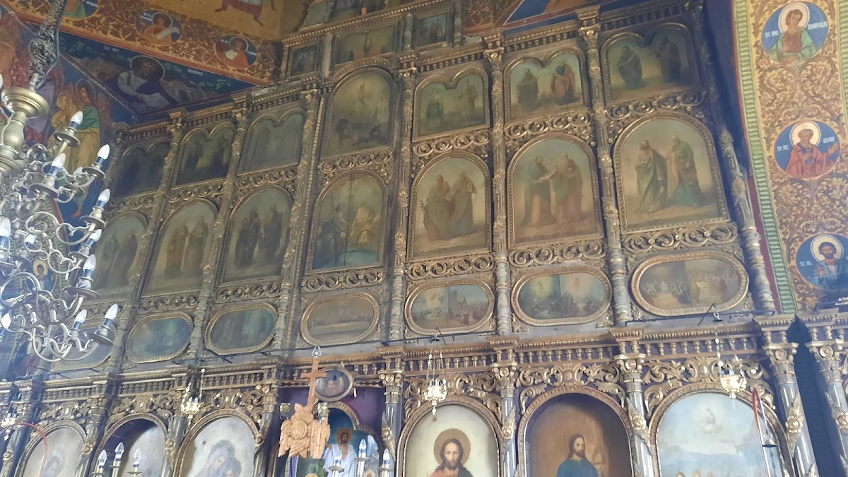 Église de l'Assomption de la Vierge Marie Fârțănești - foto 4