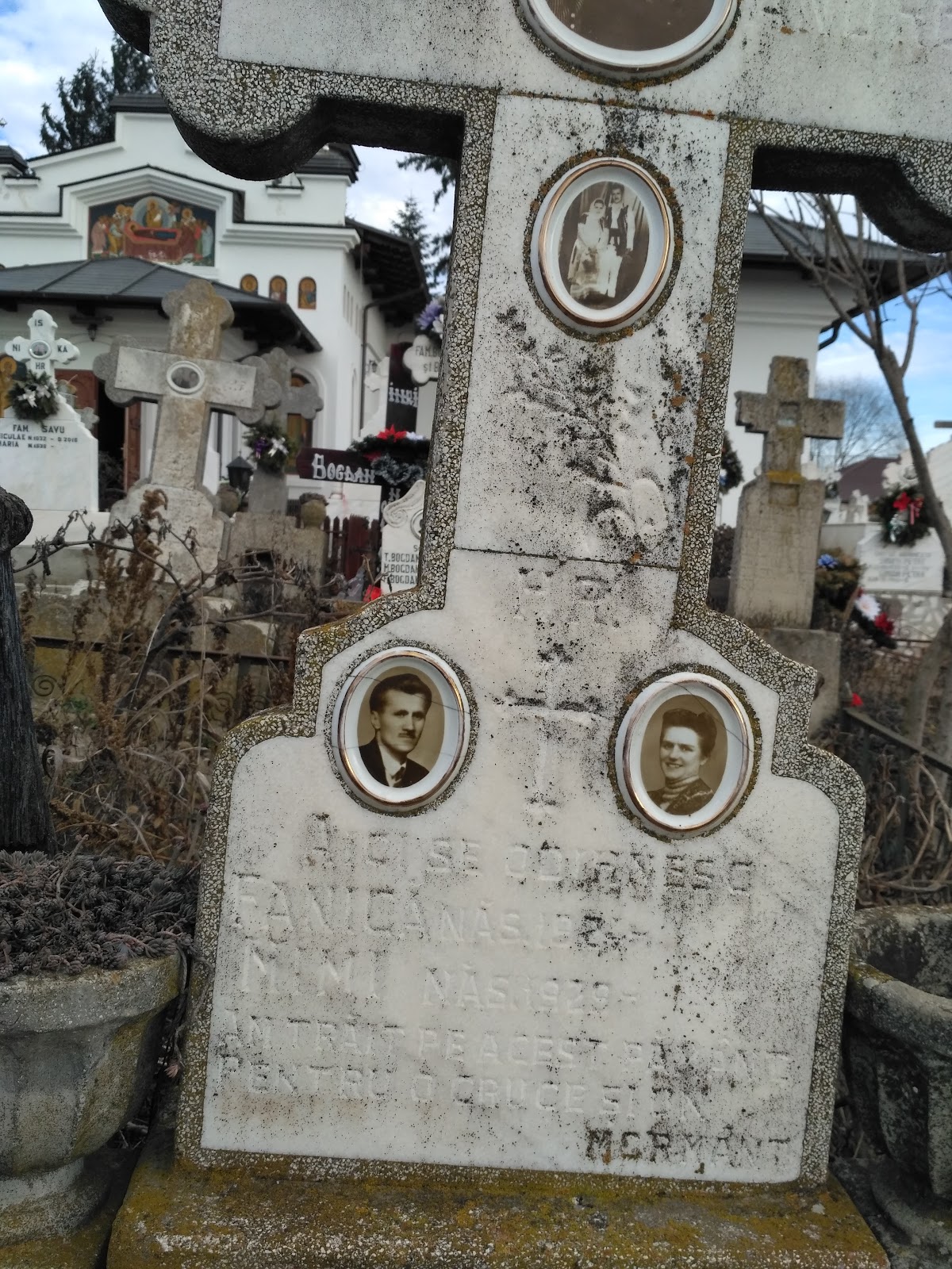 Biserica "Adormirea Maicii Domnului" Jilava, Mierlari - foto 3