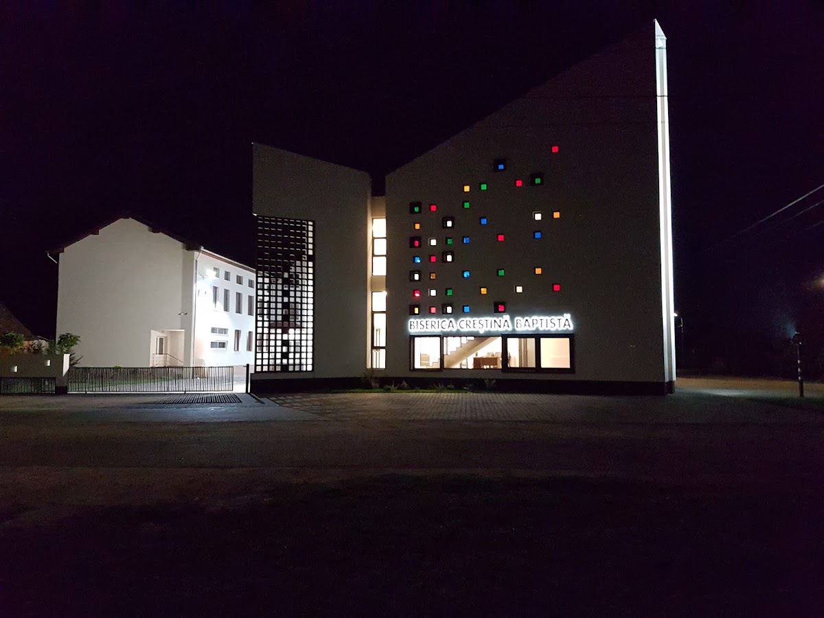 Biserica Baptista Curtici - foto 4