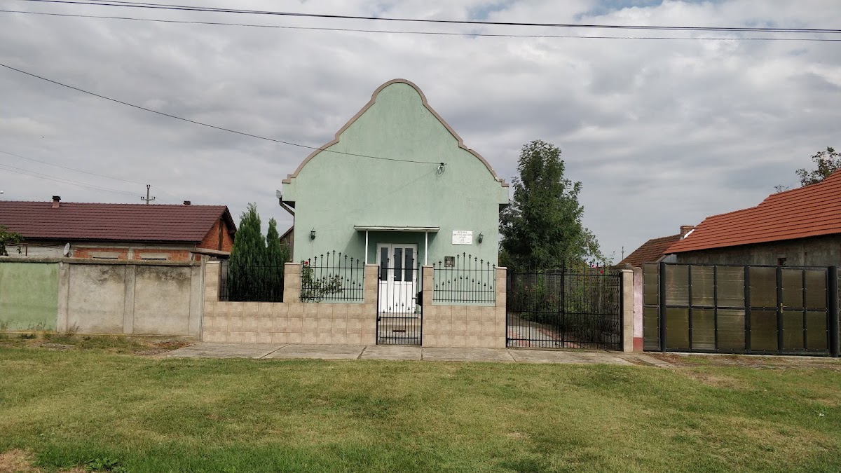 Biserica Baptistă Gătaia - foto 2