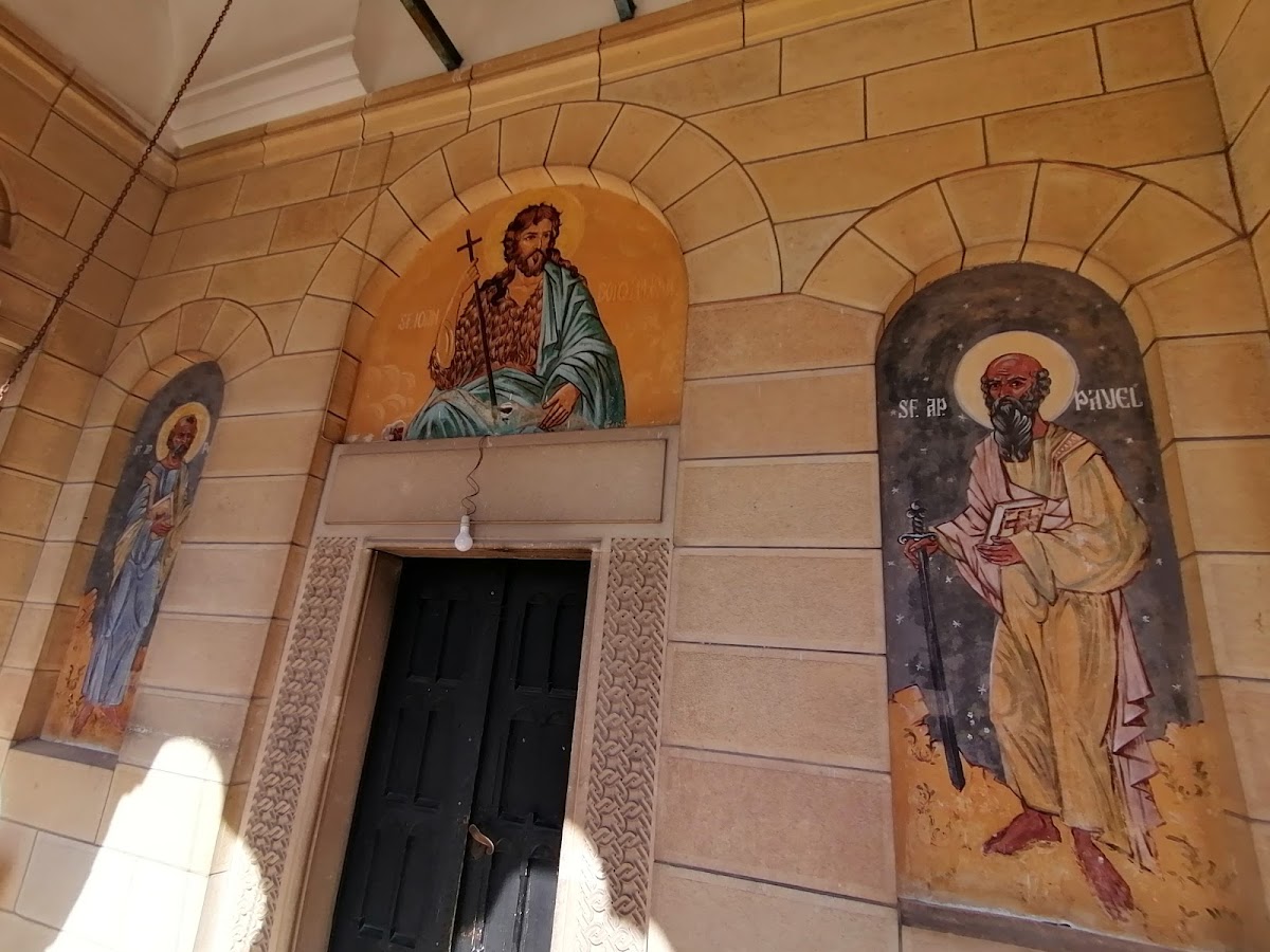 Biserica Brătienilor - foto 5