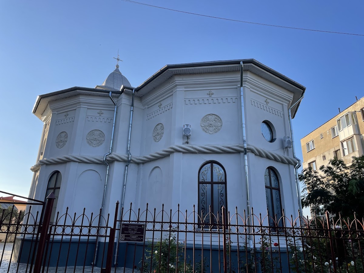 Biserica Buna Vestire - foto 2