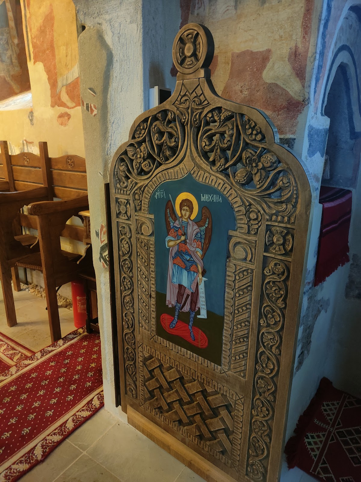 Biserica "Buna Vestire" Drugănescu - foto 3