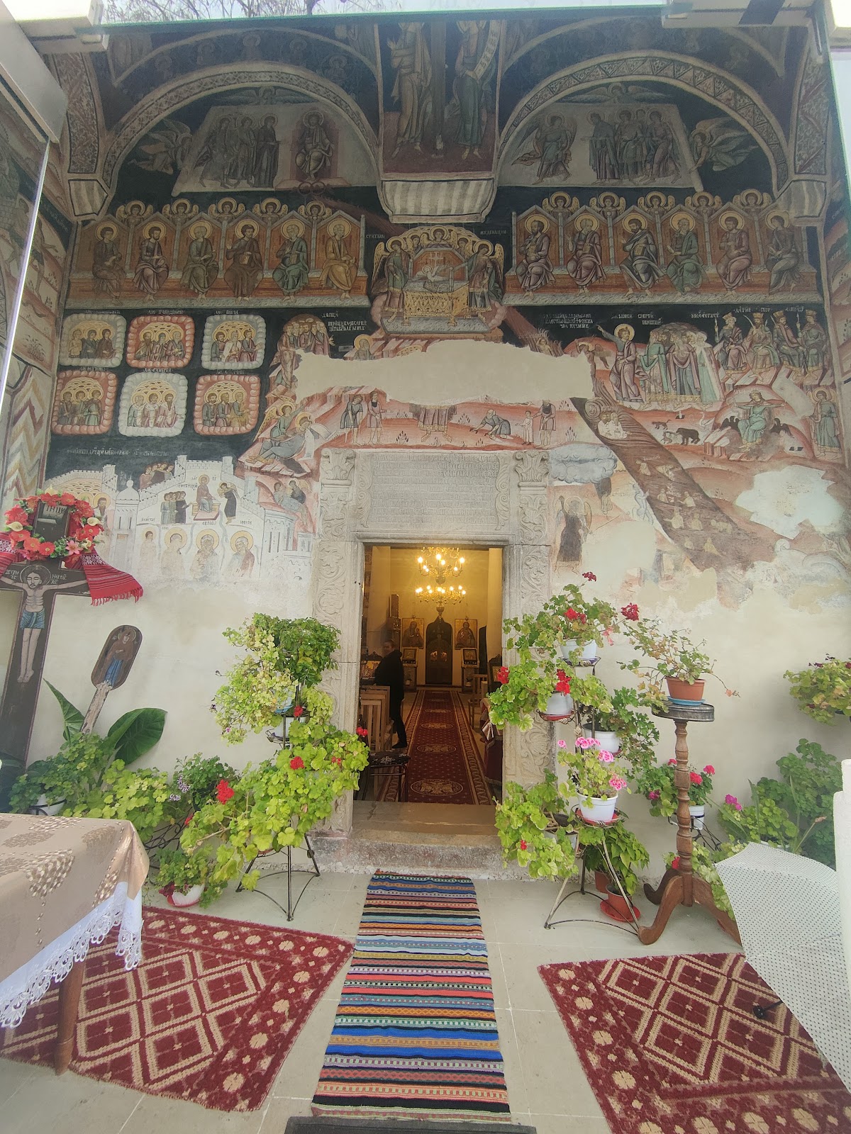 Biserica "Buna Vestire" Drugănescu - foto 5