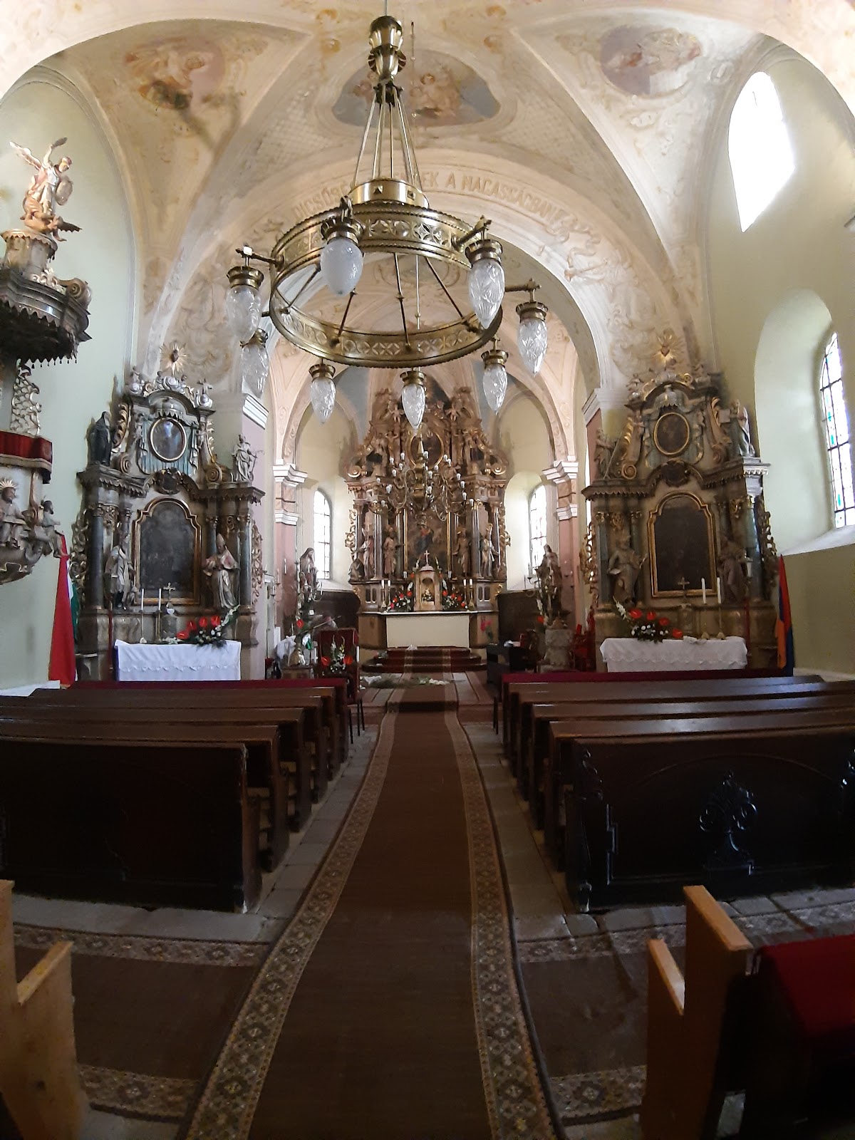 Biserica catolică armeană din Gheorgheni - foto 3