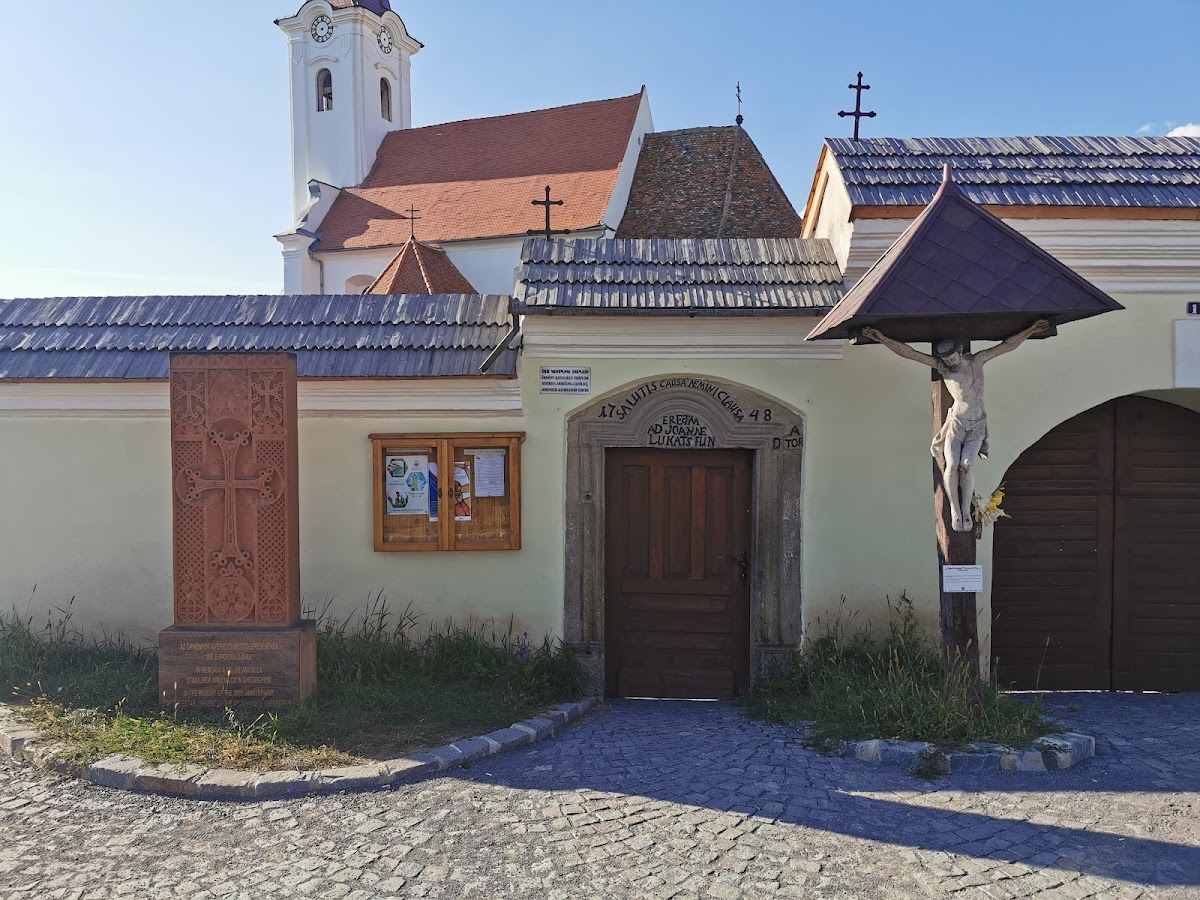 Biserica catolică armeană din Gheorgheni - foto 5