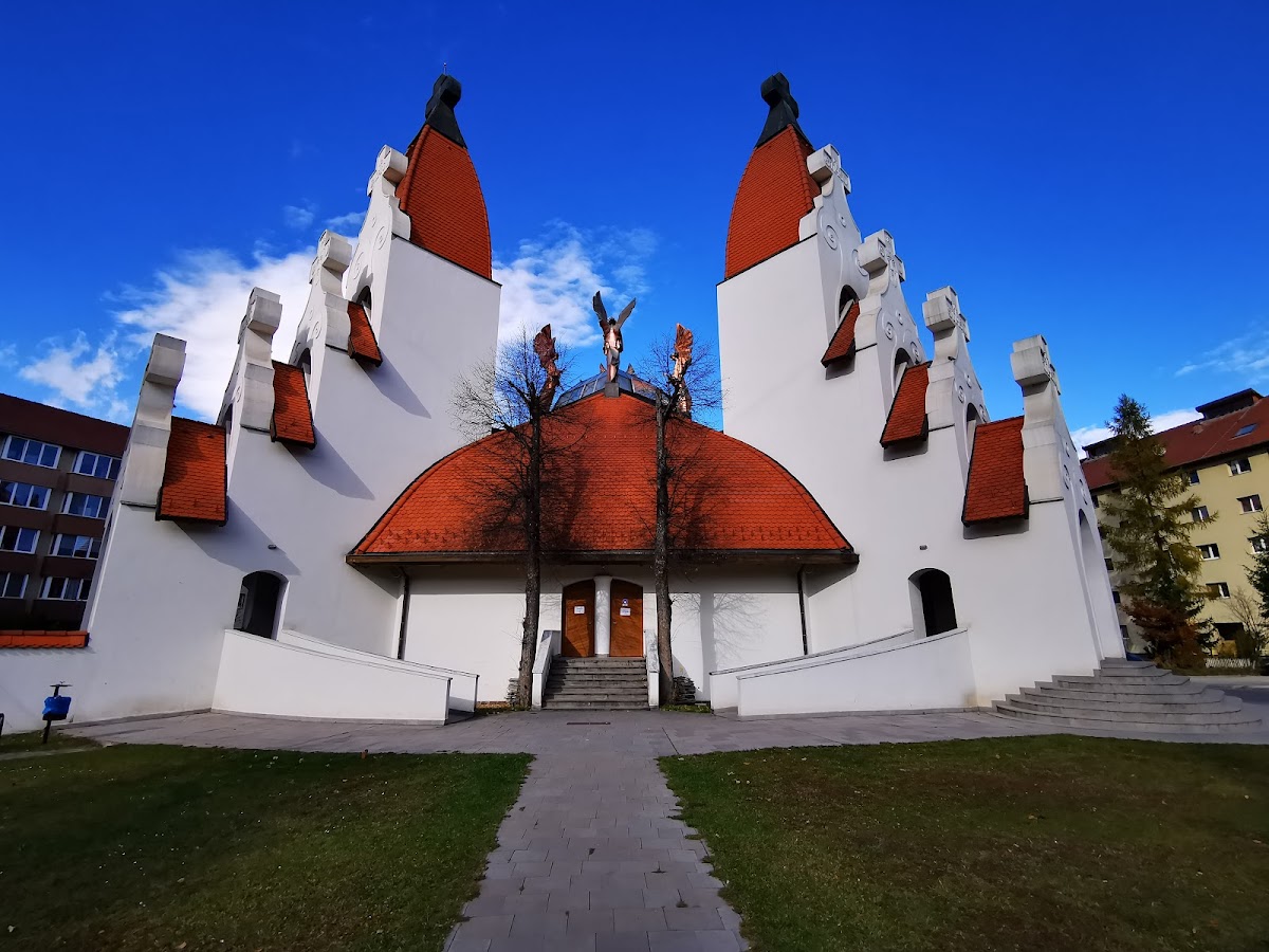 Biserica catolică Millennium - foto 1