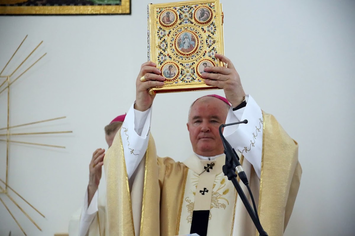 Biserica catolică Sfânta Elena