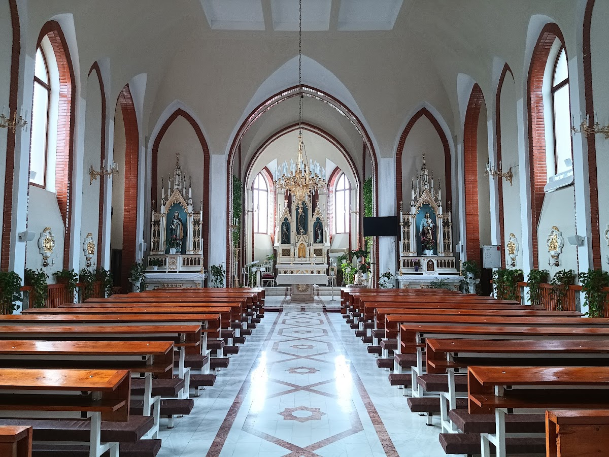 Catholic Church of the Immaculate Virgin Mary - foto 2