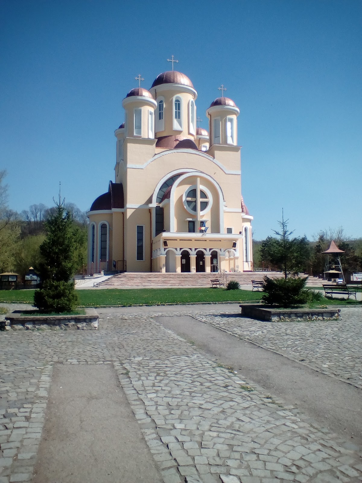 Biserica Cezareea - foto 5