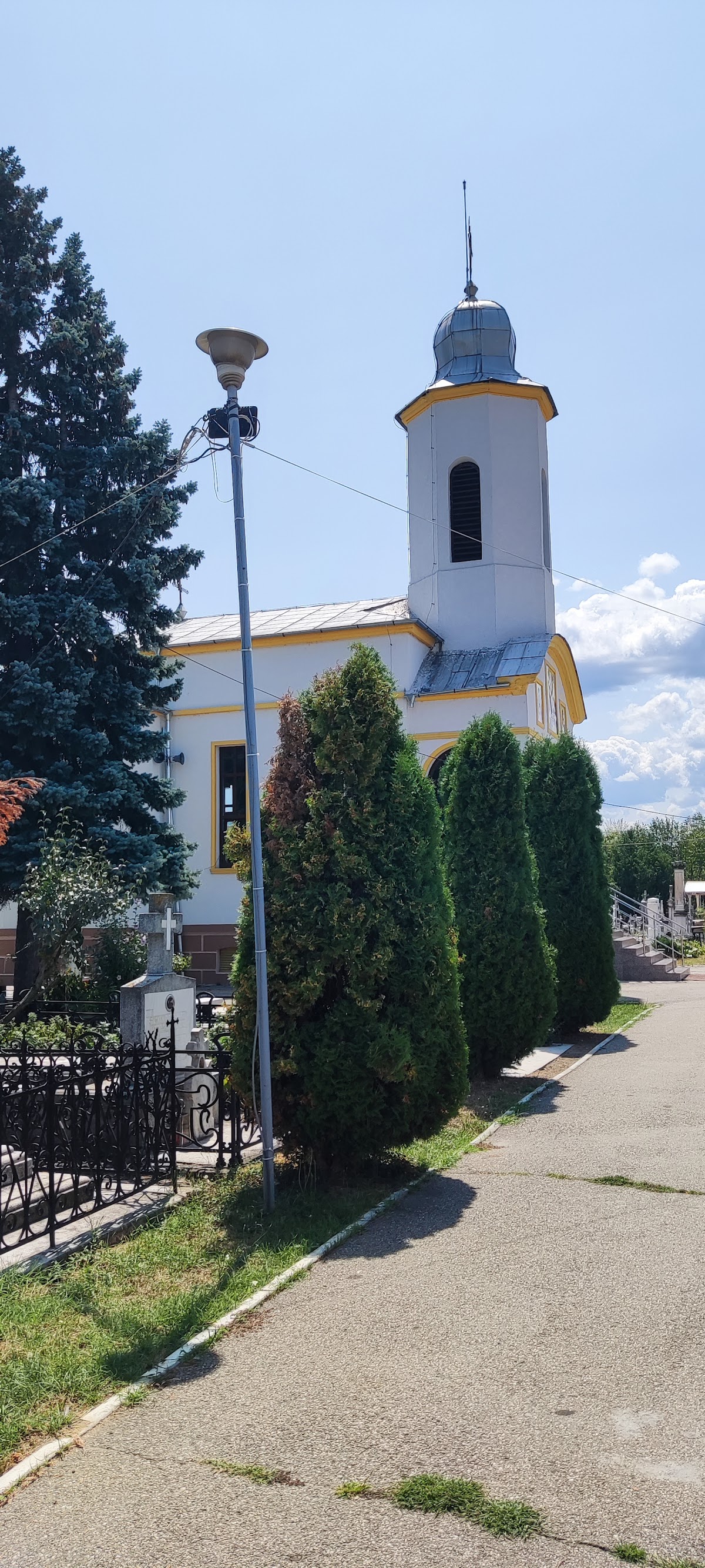 Église du Cimetière Municipal - foto 3