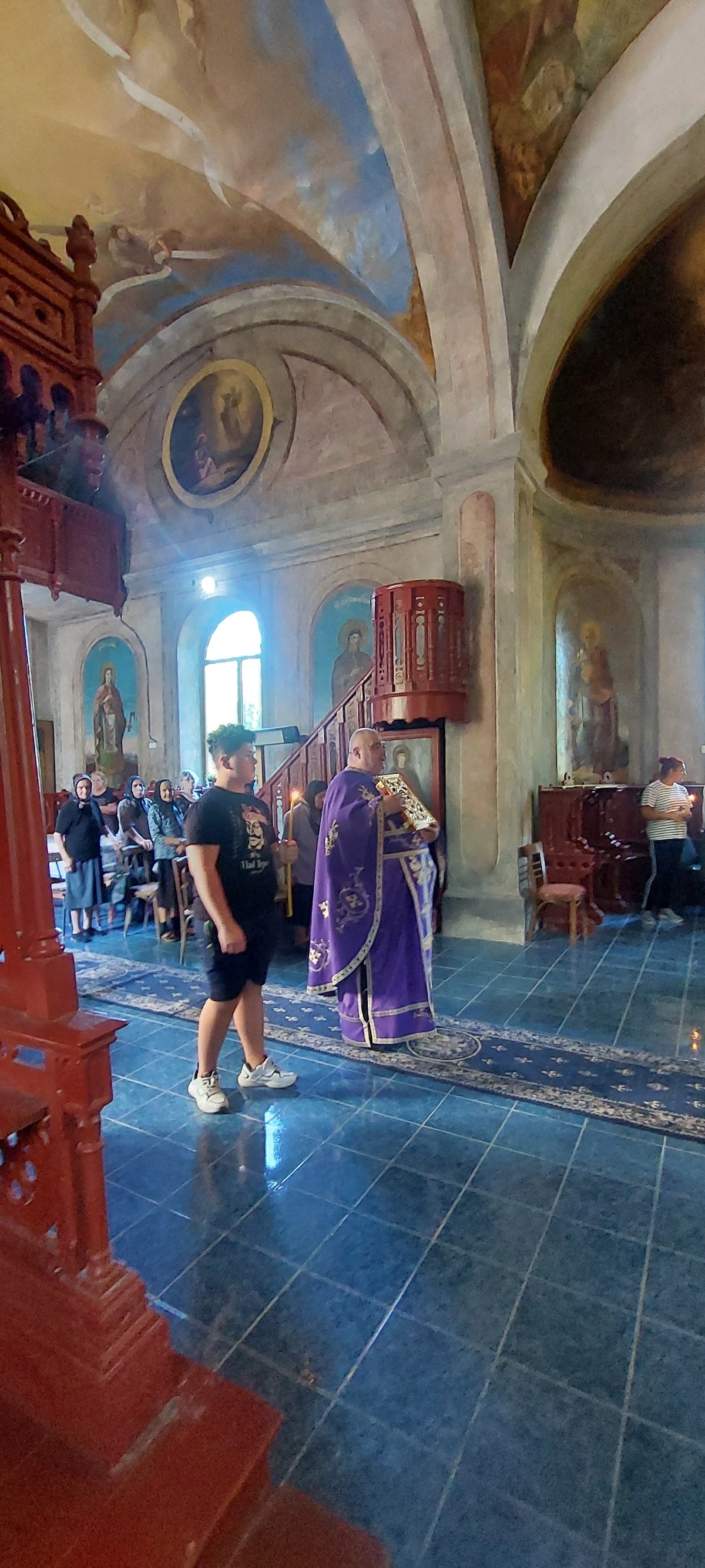 Biserica Creștin-Ortodox Com. Chiselet - foto 2
