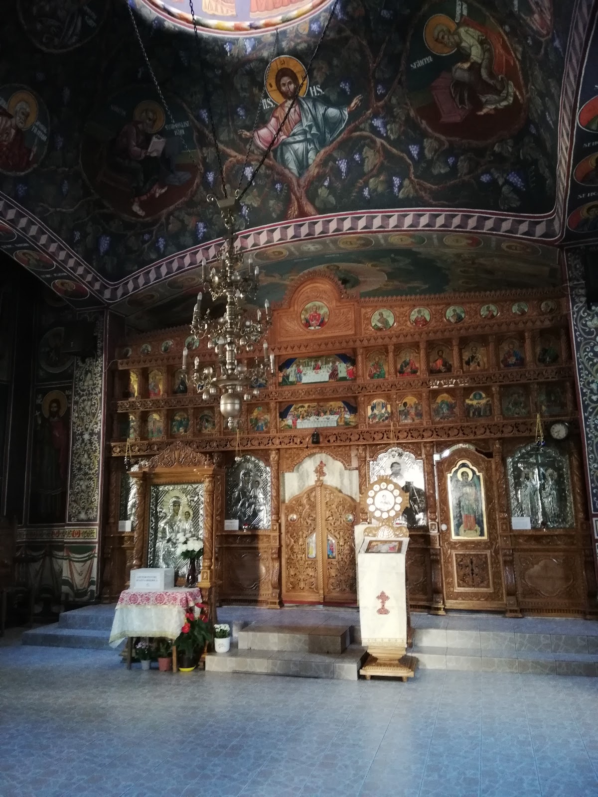 Église Orthodoxe Chrétienne Constantin et Elena