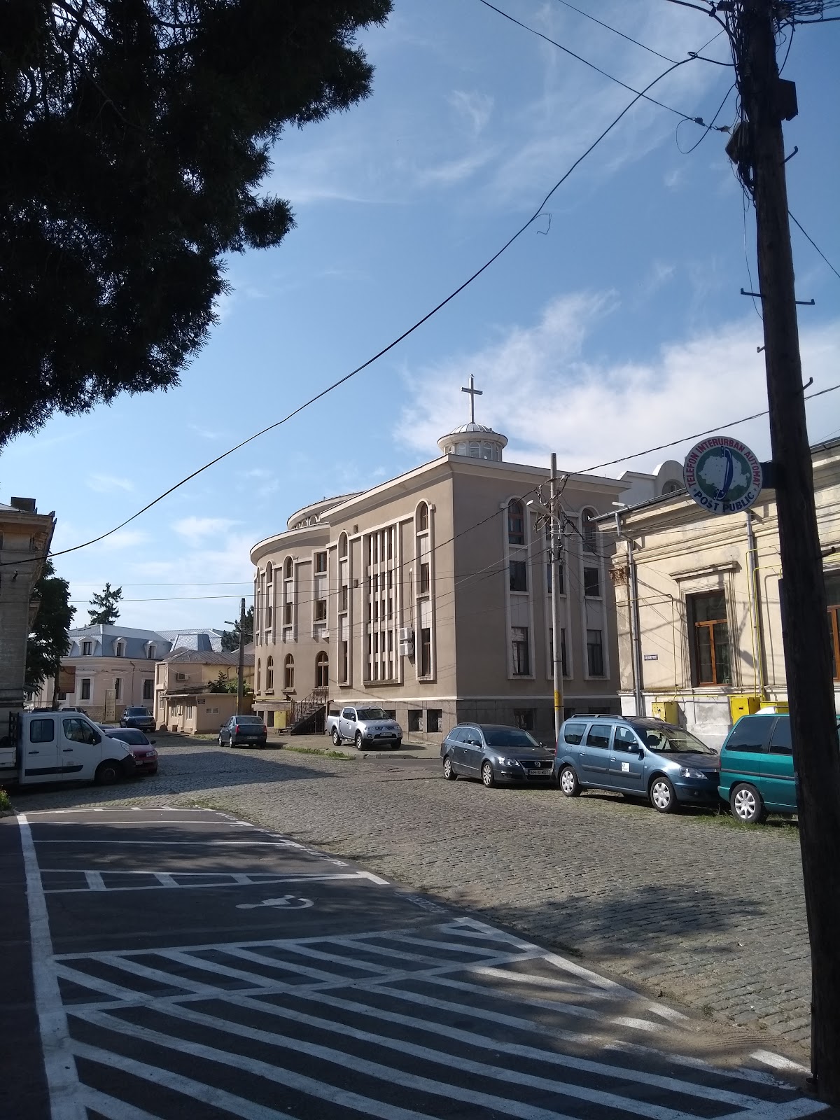 Église Chrétienne Baptiste “Sainte Trinité,” Brăila - foto 3