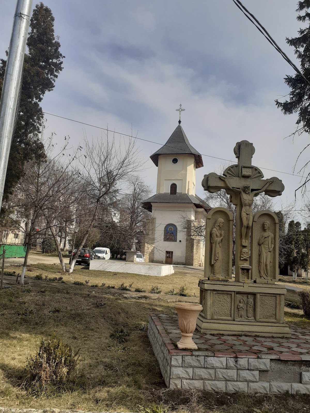 Biserica Cuvioasa Parascheva - foto 3