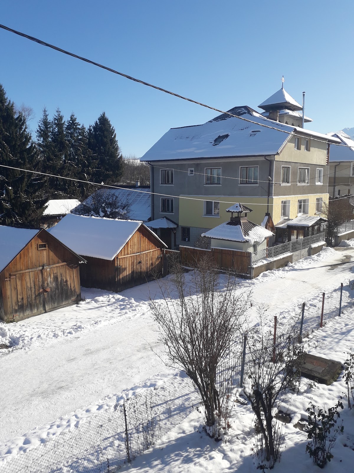 Biserica Cuvioasa Parascheva Victoria - foto 3