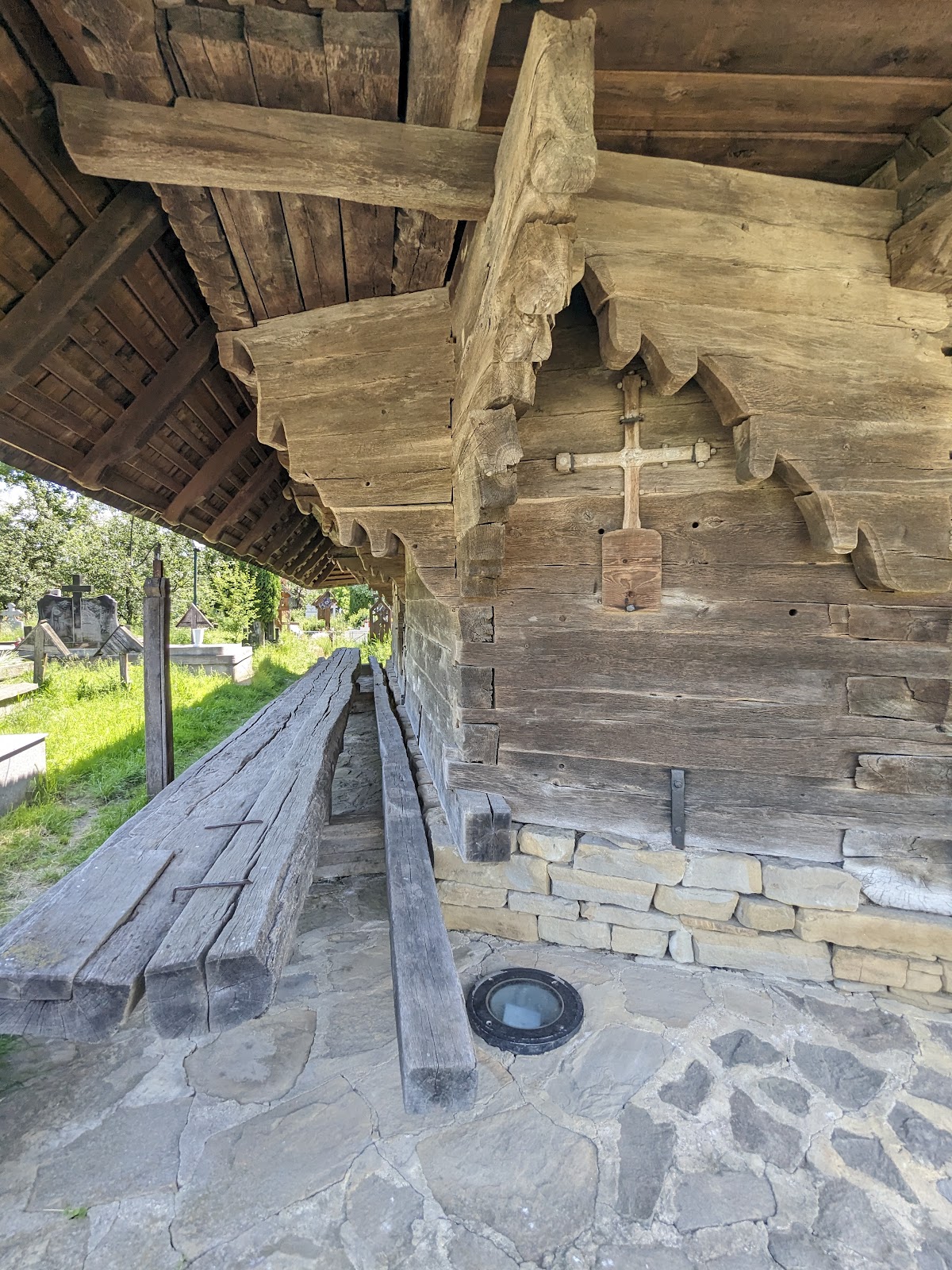 Iglesia de madera de San Arcángeles - foto 3
