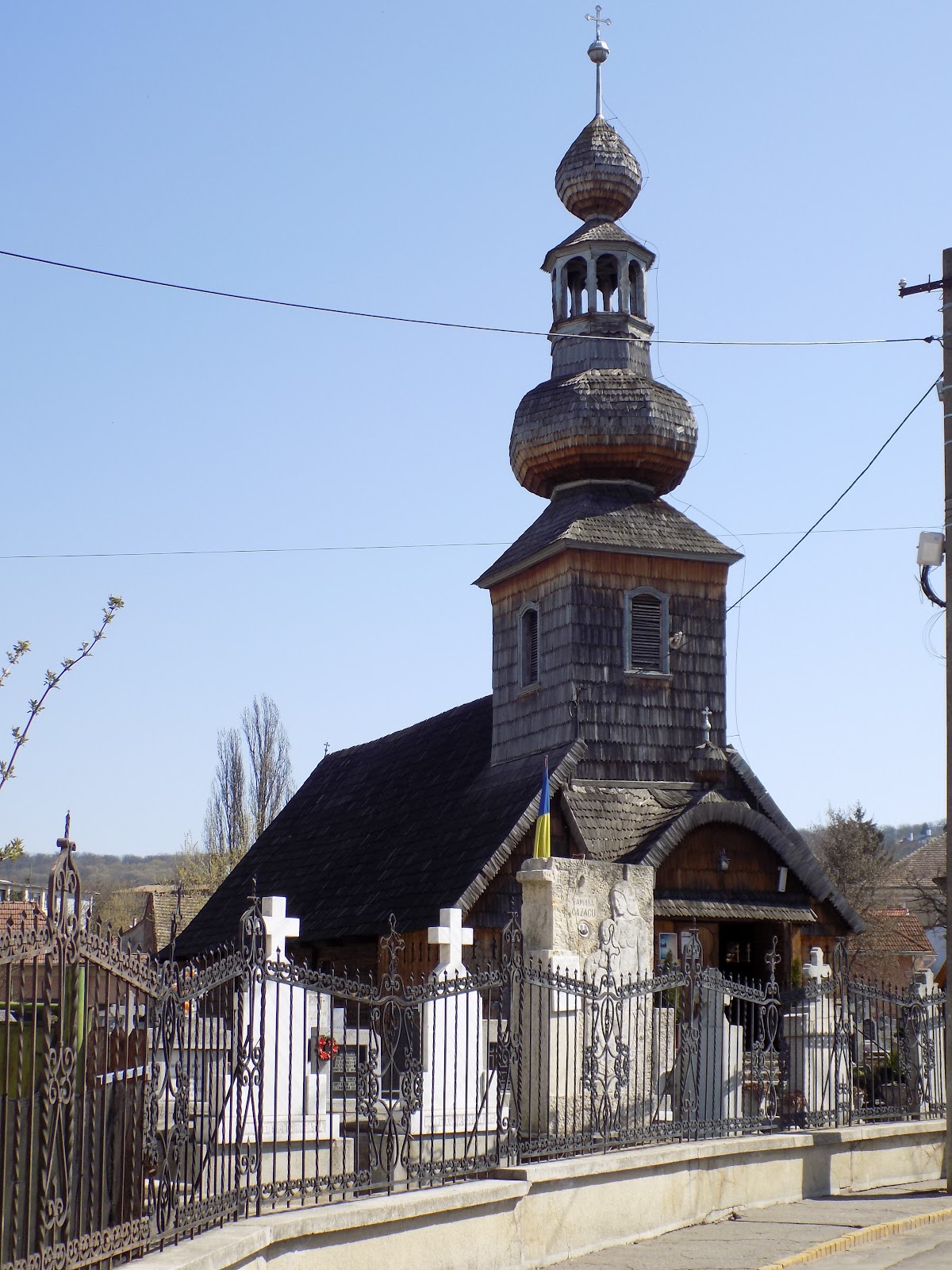 Fából készült templom "Szent Mihály Arkangyal" - foto 3