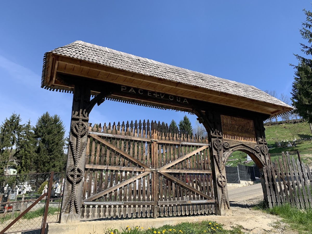 木制教堂 "圣天使米哈伊和加百列" - foto 4