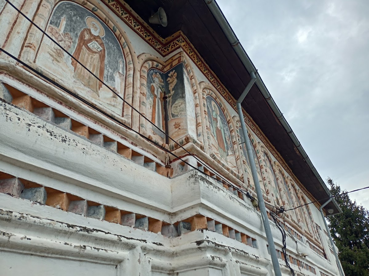 Church of Capu Dealului, Drăgășani - foto 5