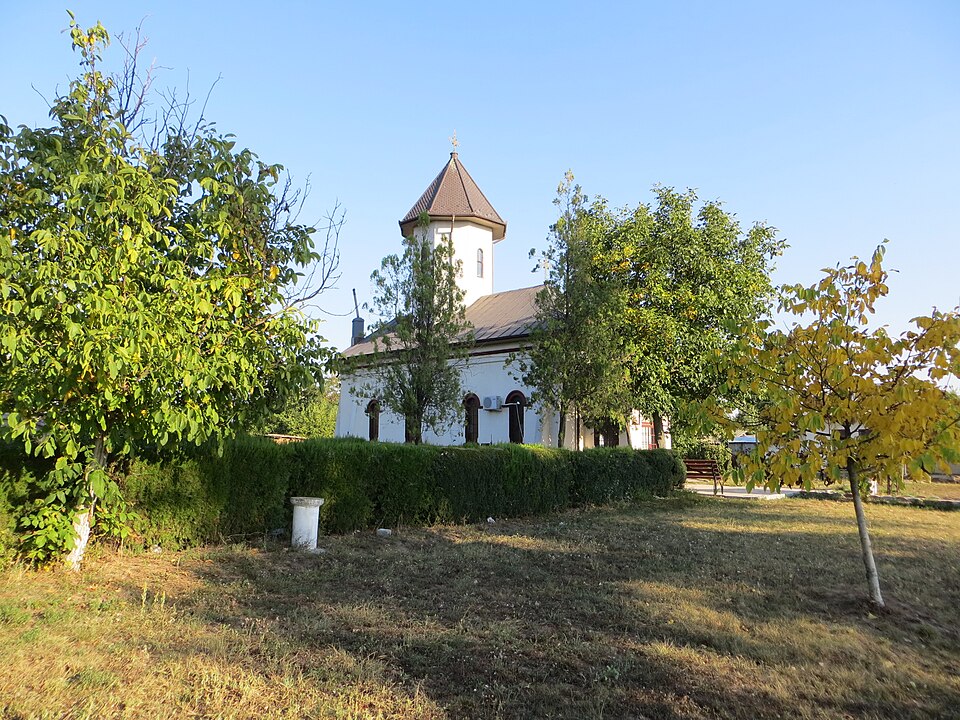Biserica din Crevedia Mică