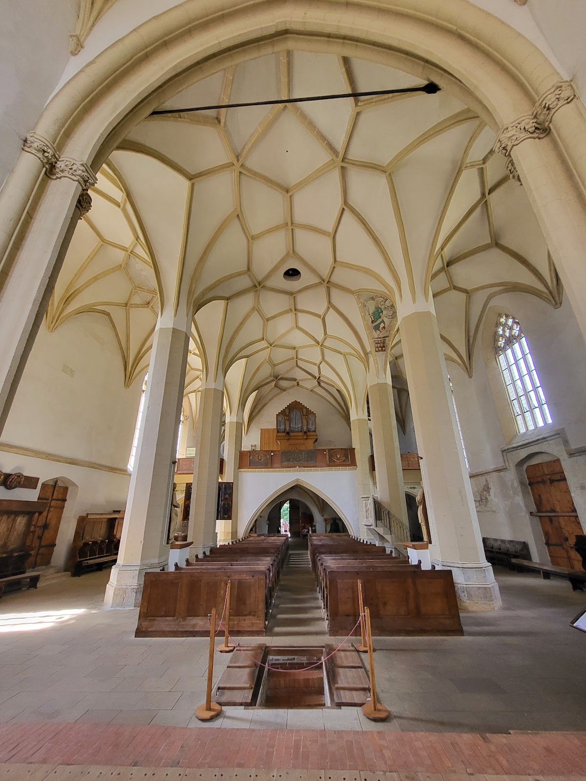 Biserica din Deal - foto 3