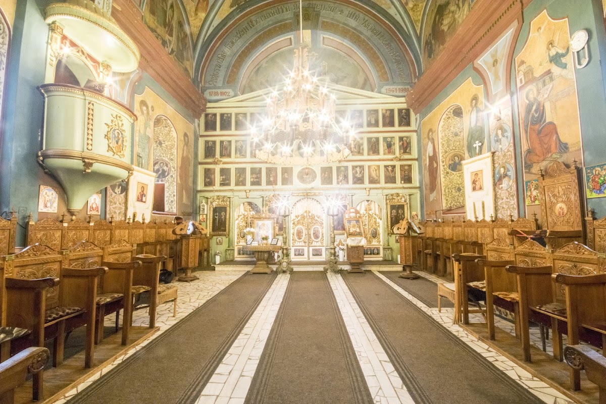 Biserica din Groapa - foto 2