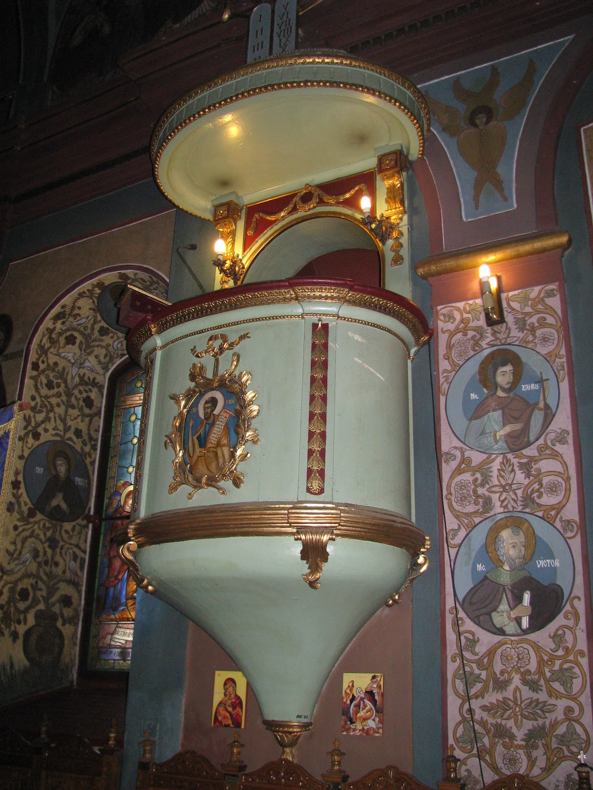 Biserica din Groapa - foto 5