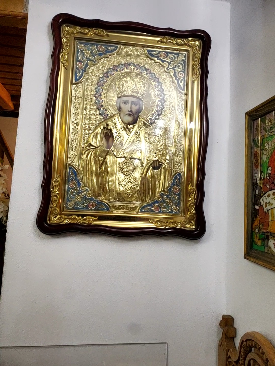 Biserica din Lemn Sfantul Nectarie - foto 3