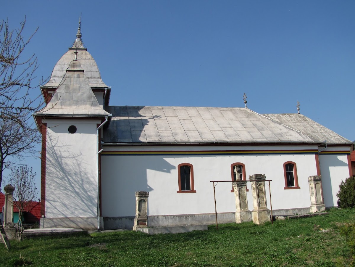 Biserica Dintre Români - foto 2